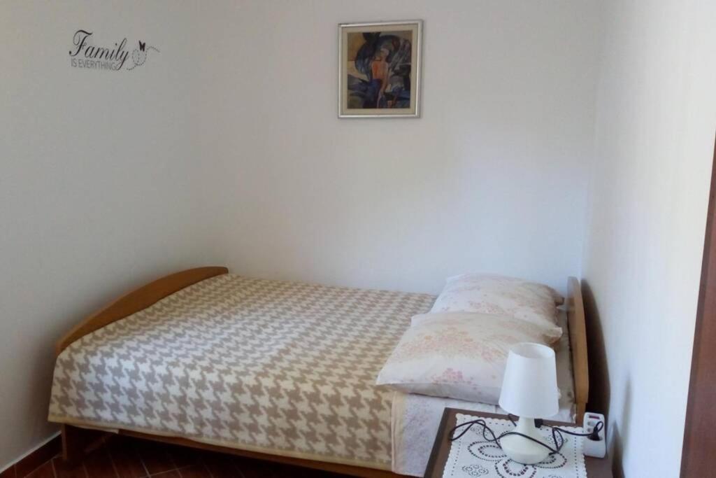 Apartment Zdenka Raša Exterior foto