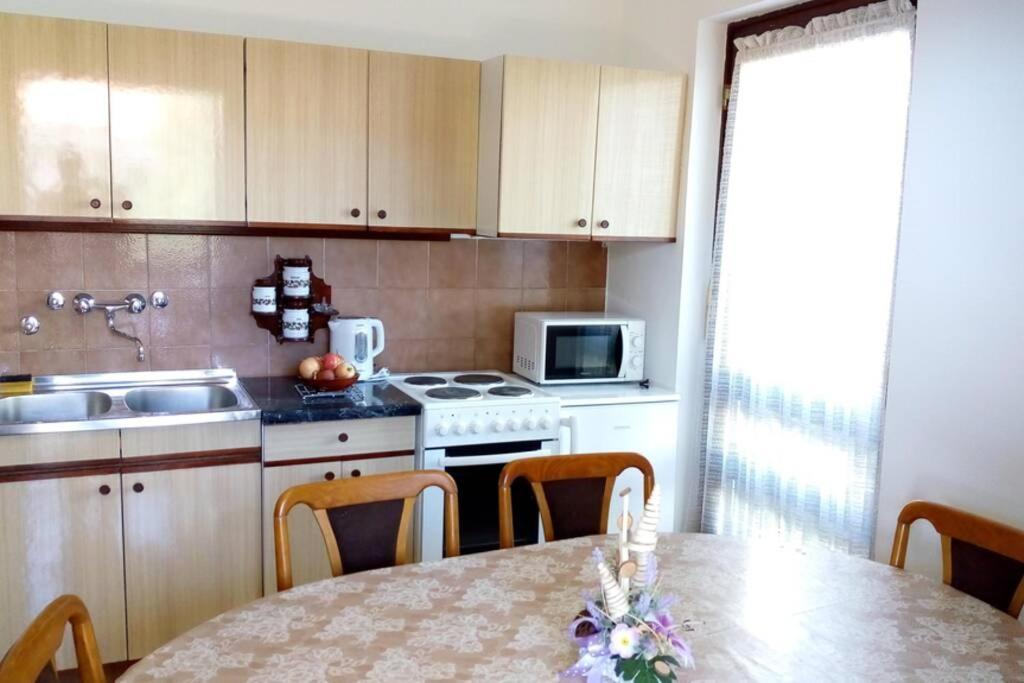 Apartment Zdenka Raša Exterior foto
